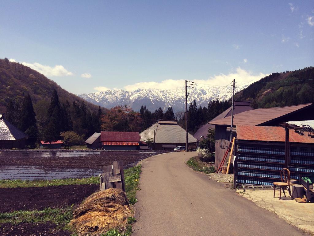B&B Sunset Inn Hakuba Exterior photo